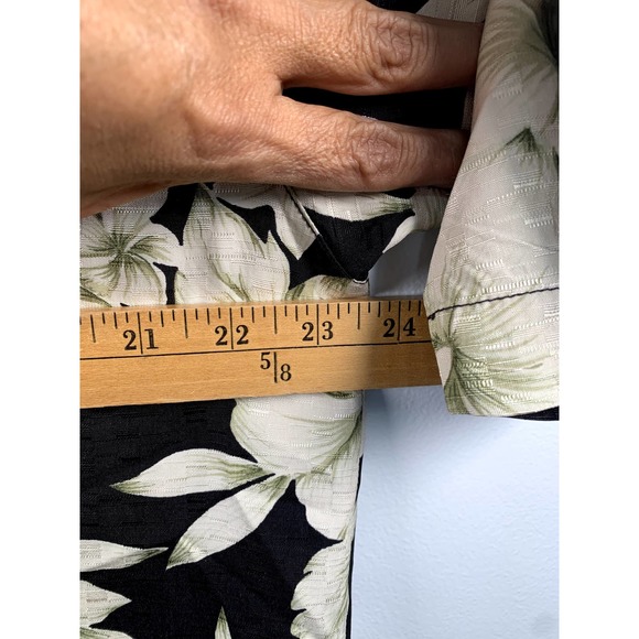 Tommy Bahama Floral Leaves‎ Print 100% Silk Mens Short Sleeve M - Picture 6 of 6